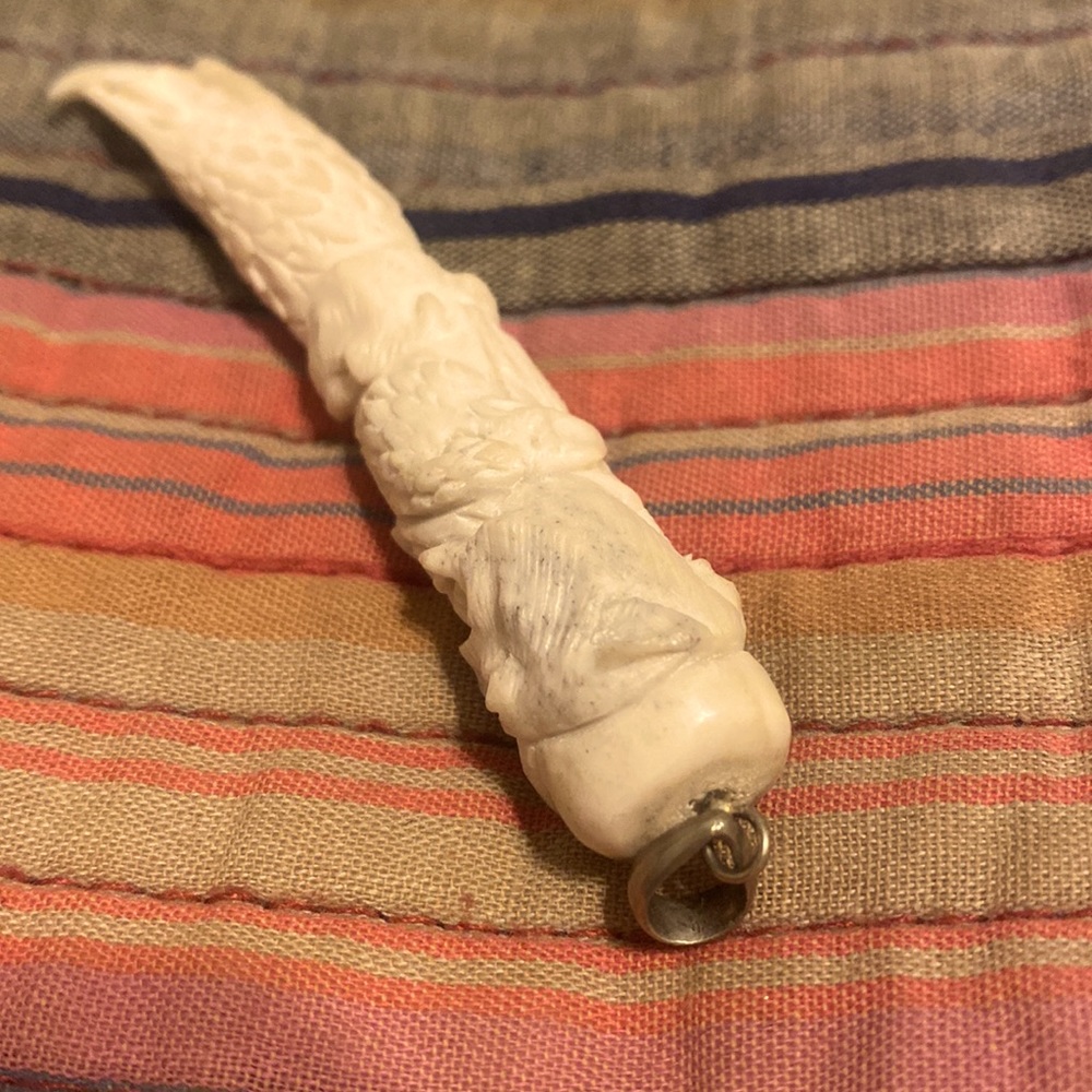 Totem Eagle Pendant - Picture 4 of 4